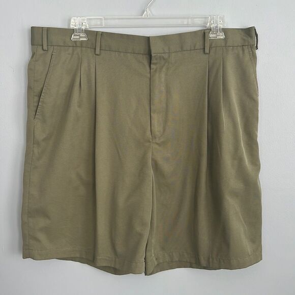 Greg Norman Men’s size 42 Golf Shorts neutral tan - Picture 1 of 11